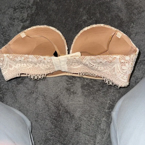 Victorias Secret Women's Bra Lot - Picture 9 of 10